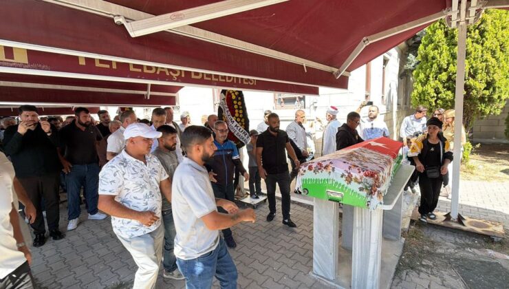 Girne’deki Gemi Kazasında Ölen 5 Çocuk Annesi Eskişehir’de Toprağa Verildi