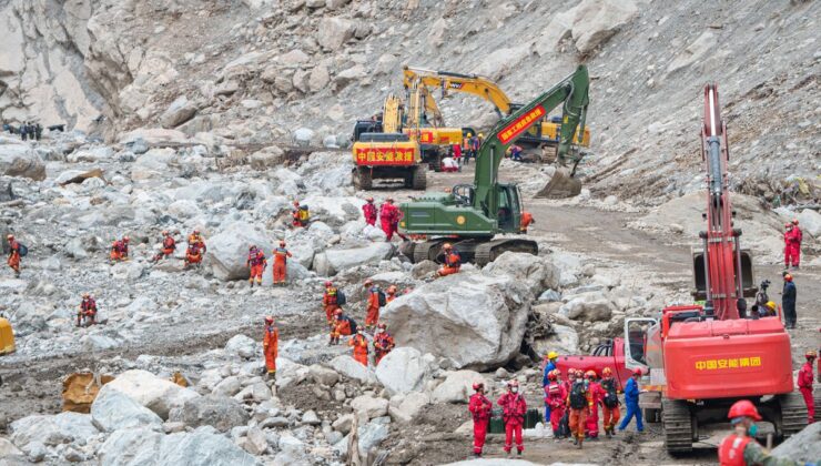 Gyirong Sınır Kapısı’nda Heyelan: Ölü Sayısı 21’e Yükseldi, 541 Kişi Kayıp