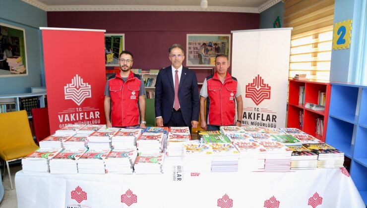 Hakkari’de vakıflardan okullara eğitim desteği