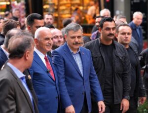 İçişleri Bakanı Mustafa Çiftçi Ümraniye’de esnaf ve teşkilatla buluştu