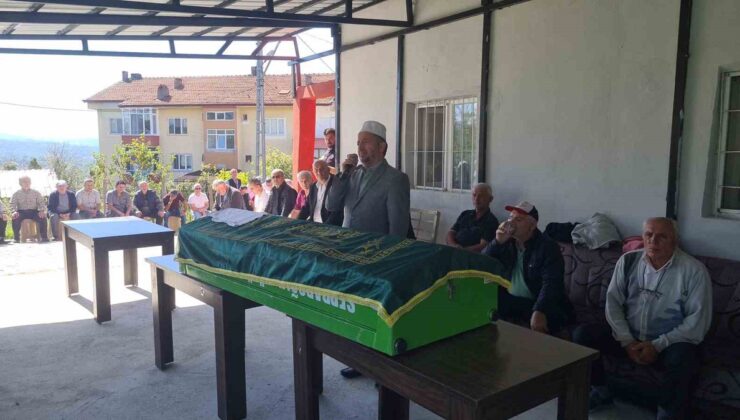 Kalp krizi sonucu ölen 12 yaşındaki Muhammet Ali Akpürçek Çaycuma’da defnedildi
