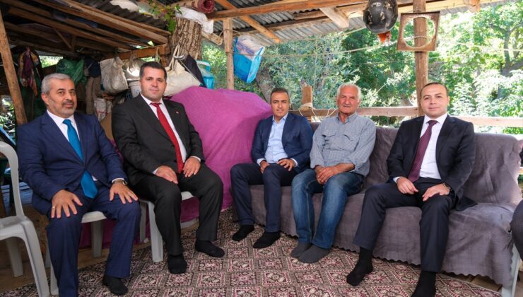 Karaman Valisi Çiçek Sarıveliler ilçesini ziyaret etti