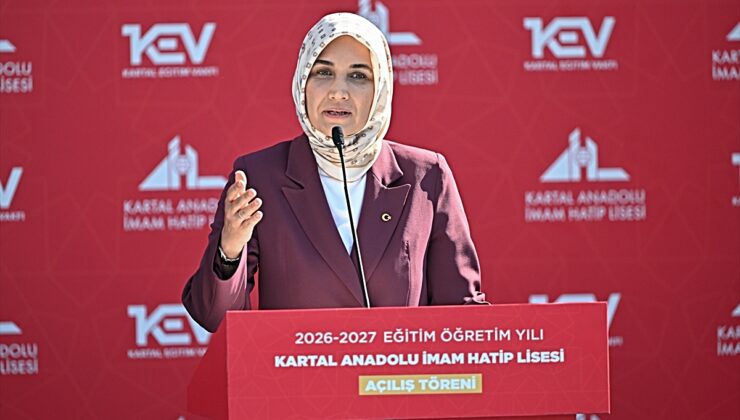 Kartal Anadolu İmam Hatip Lisesi’nde eğitim-öğretim yılı açılış töreni