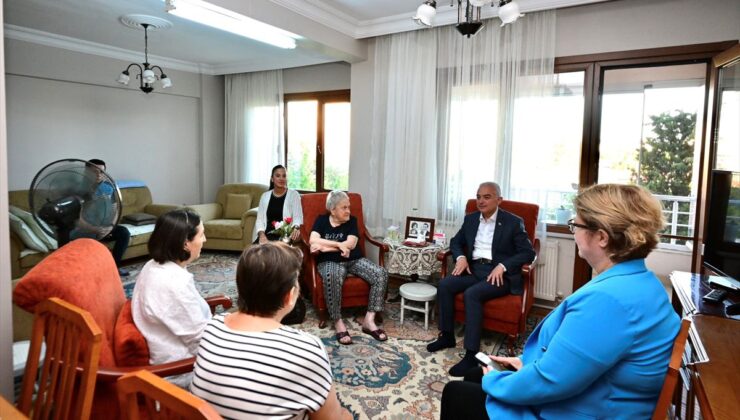 Kırklareli Valisi Turan, hane ziyaretlerini sürdürüyor