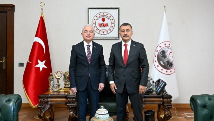 Kırklareli Valisi Turan, İl Emniyet Müdürü Çakır’a görevinde başarı diledi