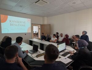 Kozluk’ta Sağlık Çalışanlarına Kanser ve Otizm Eğitimi