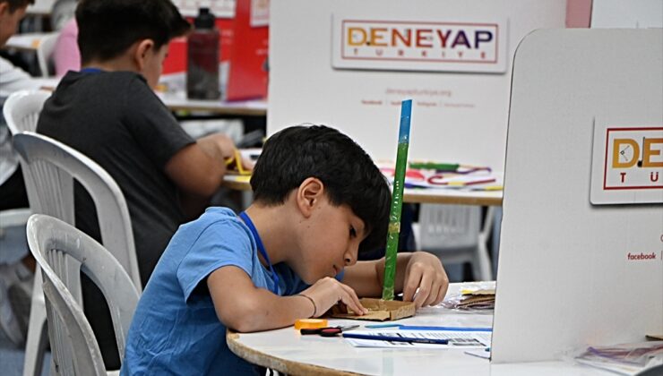 Manisa’da Deneyap atölyeleri sınavına 245 ortaokul ve 102 lise öğrencisi katıldı