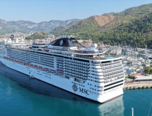 Marmaris’e Kruvaziyerle 4 Bin 63 Turist Geldi