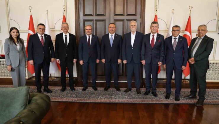 Memet Aslan, Çorlu’daki OSBÜK toplantısında 23 OSB’nin sorunlarını değerlendirdi