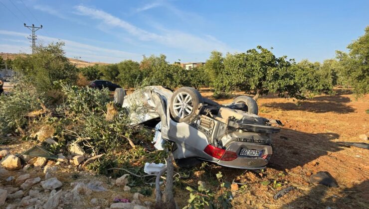 Nizip’te araç fıstık bahçesine devrildi, 16 yaşındaki çocuk öldü, 6 kişi yaralandı