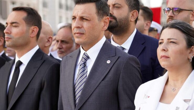 Özgür Çelik, Üsküdar’da AK Parti’ye oy veren ismi açıkladı