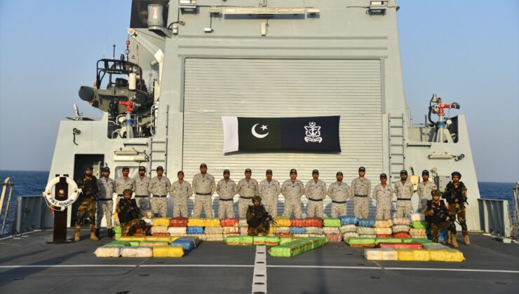 Pakistan gemileri Umman Denizi’nde 750 milyon dolarlık uyuşturucu ele geçirdi