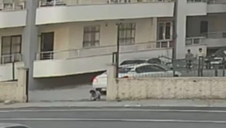 Payas’ta geri manevra yapan otomobil 4 yaşındaki kız çocuğunu ağır yaraladı