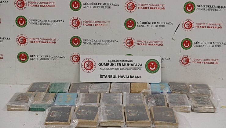 Pilot kıyafetiyle İstanbul Havalimanı’na gelen uyuşturucu kuryesi her yerde aranıyor