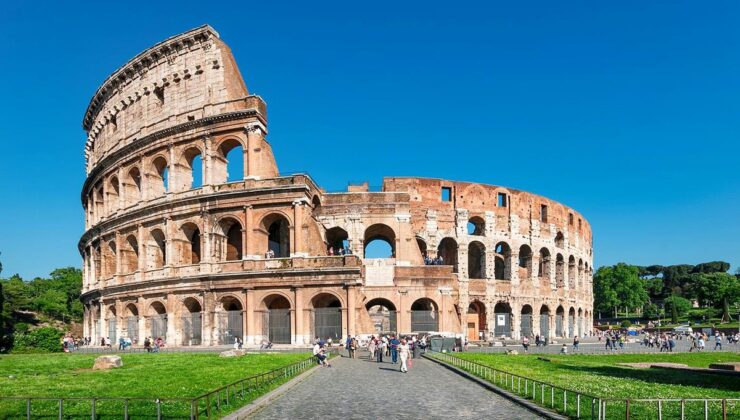 Roma’nın simgesi Kolezyum’da acı olay! 10 metreden düşen genç işçi hayatını kaybetti