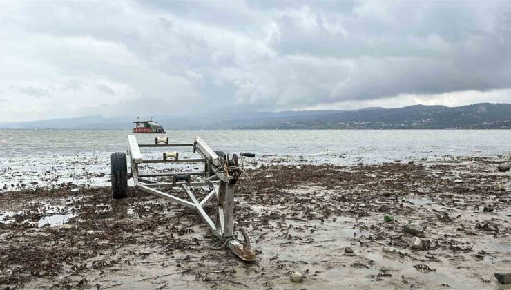 Sakarya’da sağanaklara karşın Sapanca Gölü’nde su seviyesi 29.56’ya geriledi