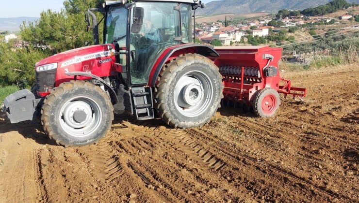 Salihli İlçe Tarım, aynı ürünü 3. yılda eken çiftçinin destek alamayacağını açıkladı