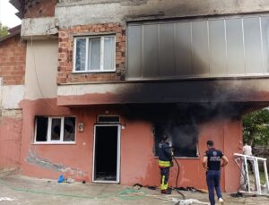 Samsun’da çıkan ev yangınında 1 kişi hayatını kaybetti