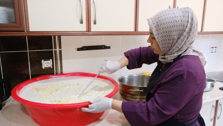 Şarkışla’da 100 haneye her gün sıcak yemek