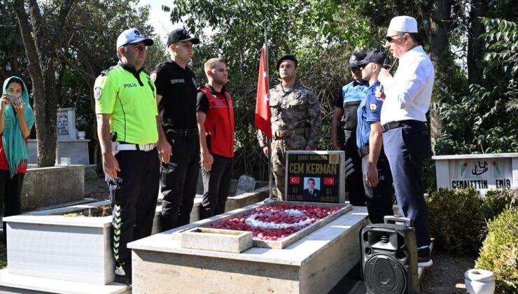 Şehit Komiser Cem Kerman 15. Yılında Kabri Başında Anıldı