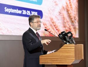 Tarım ve Orman Bakanı Yumaklı, Özbekistan’da IAOM Avrasya Konferansı açılışını yaptı.
