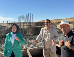 Taşlıçay Kaymakamı Kılıç ve Başkan Budak, proje alanlarını yerinde inceledi