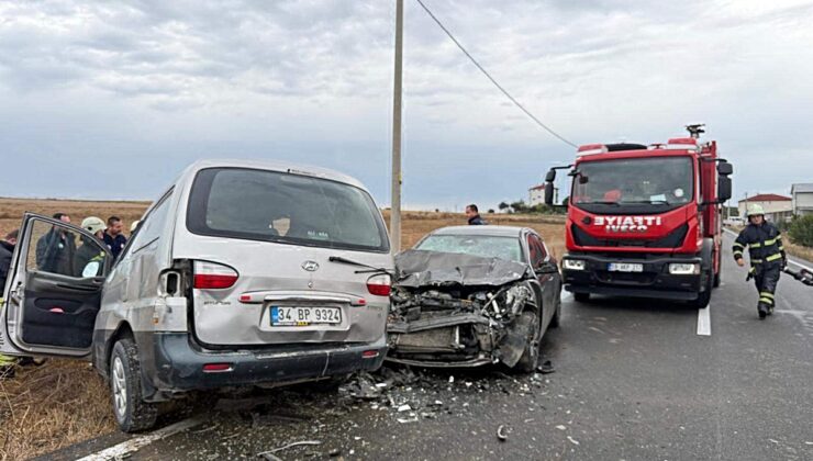 Tekirdağ Kapaklı’da otomobil ile minibüs çarpıştı, kazada 2’si çocuk 6 kişi yaralandı