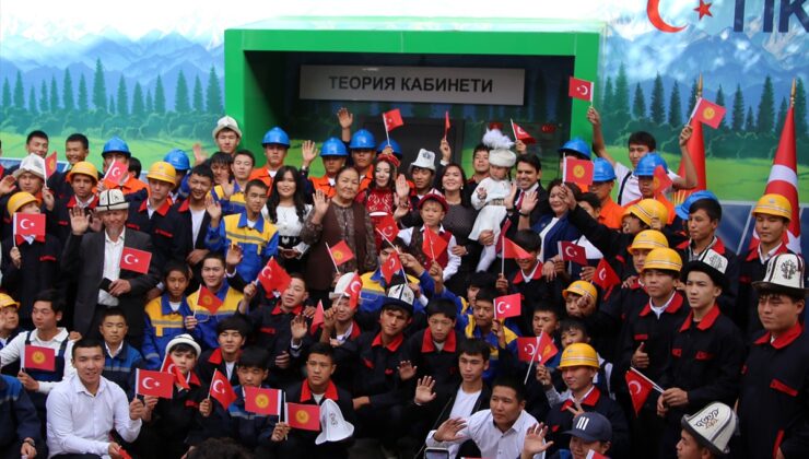 TİKA, Bişkek’te 700 öğrencili meslek lisesinde Rüzgar Enerjisi Eğitim Atölyesi açtı