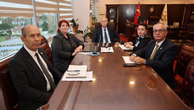 Trakya Üniversitesi’nde 94 bölümlük Edirne Kitabı için toplantı yapıldı