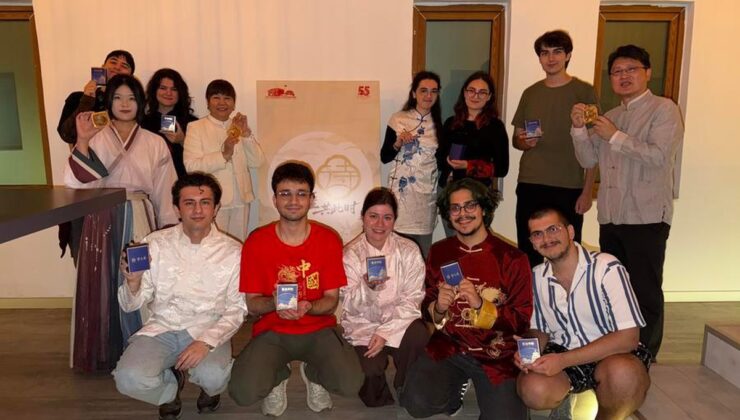 Yeditepe Konfüçyüs Enstitüsü’nde Güz Ortası Festivali şiir buluşmasıyla kutlandı