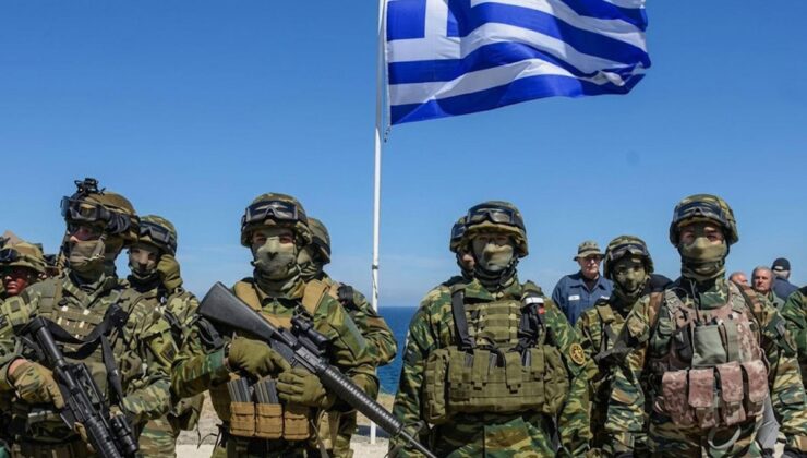 Yunanistan’da seferberlik paniği: 100 bin kişiye aynı mesaj gitti, ülke ayağa kalktı