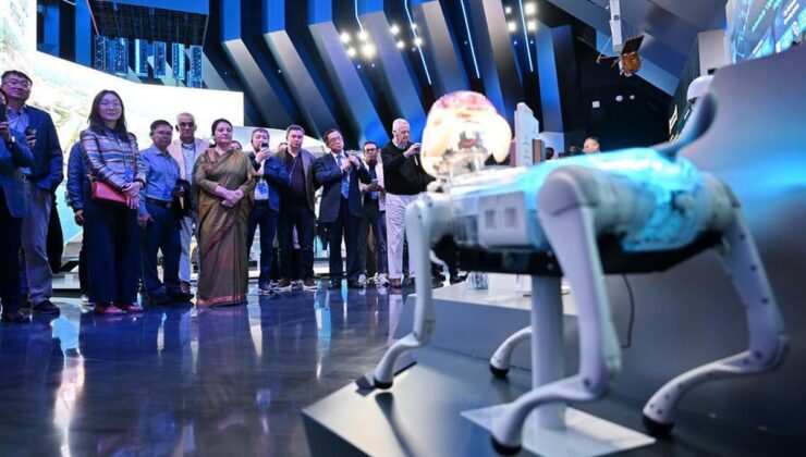 2026 Küresel Yönetişim Forumu Xiong’an’da başladı, bilim ve inovasyon merkezi gezildi