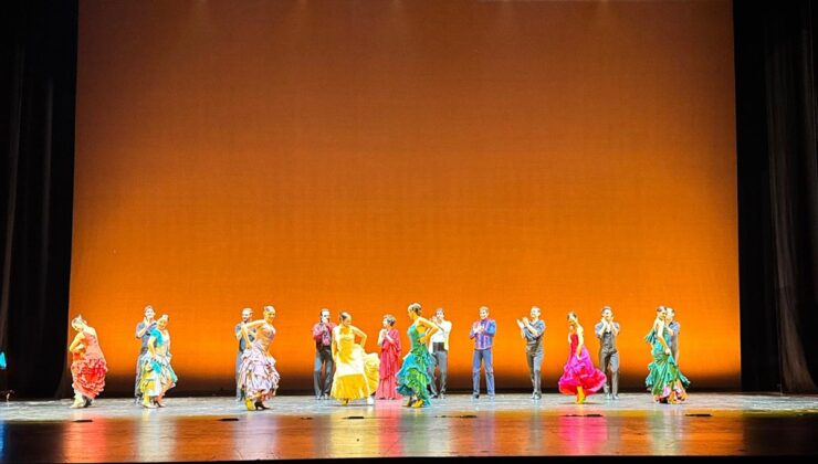Aida Gomez’in Carmen gösterisi İstanbul Kültür Yolu Festivali’nde AKM’de sahnelendi