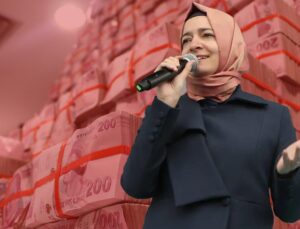AK Partili vekil Serkan Bayram canlı yayında patladı: Fatma Betül yesin diye mi?
