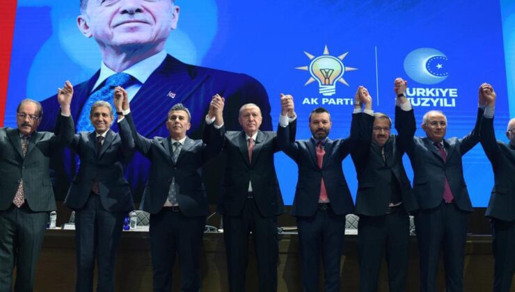 AK Parti’ye 12 belediye daha katılacağı iddiası: Sayı 120’ye çıkacak