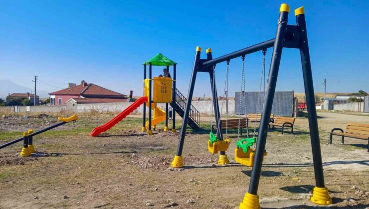 Aksaray İl Özel İdaresi 13 köye 169 oyun grubu ve sosyal donatı yerleştirdi
