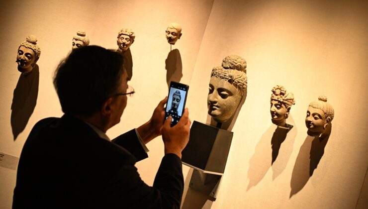 Albüm: 2026 Çin Uluslararası Sanat Fuarı, Beijing’de kapılarını ziyaretçilere açtı