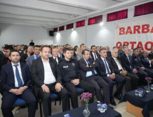 Ankara’nın başkent oluşunun 103. yıl dönümü Çubuk’ta Barbaros Ortaokulu’nda kutlandı