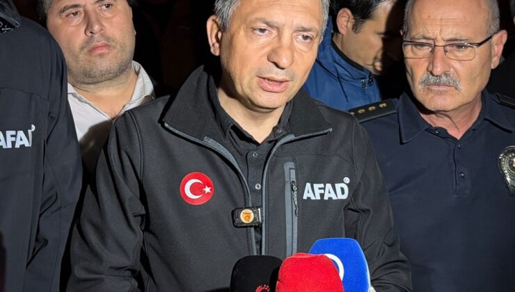Antalya Kepez’de hortumun parçaladığı konteynerlerde 4 işçi öldü, 1 işçi yaralandı