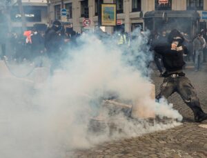 Aralarında Lille de var! Fransa’da sokağa çıkma yasağı