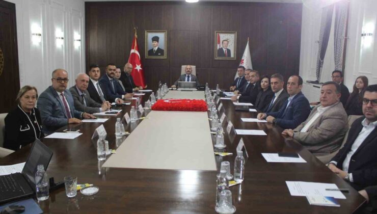 Aydın İl İstihdam Kurulu, kayıtlı işgücü sayısını 96 bin 679 olarak açıkladı