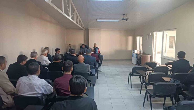 Aydın Yenipazar’da müftülük personeli aylık toplantıda din hizmetlerini ele aldı