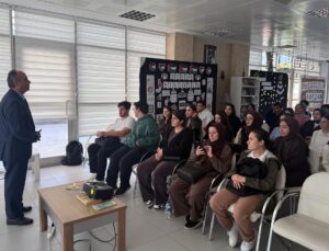 Bafra’da 50 öğrenciye yapay zeka okuryazarlığı sertifikası verildi