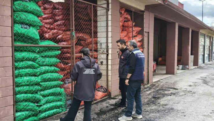 Bayburt’ta katı yakıt satan işyerlerine hava kalitesi denetimi sürüyor
