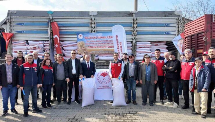 Çanakkale’de 55 üreticiye 62 bin 500 kilogram sertifikalı buğday tohumu dağıtıldı