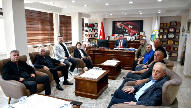 CHP’den ayrılan Alaplı Belediye Başkanı Tekin, 9 meclis üyesiyle bağımsız yola çıktı