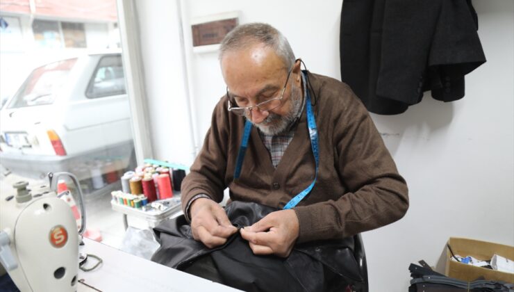 Çubuk’ta 74 yaşındaki terzi, 61 yıldır süren mesleğinde artık tamirat yapıyor
