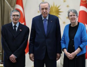 Cumhurbaşkanı Erdoğan, Nobel ödüllü Prof. Dr. Sancar ile eşini kabul etti