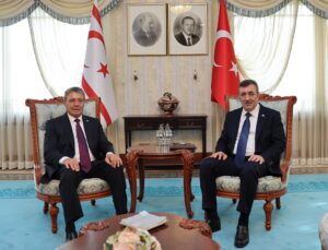 Cumhurbaşkanı Yardımcısı Yılmaz, KKTC Başbakanı Üstel’le Ankara’da bir araya geldi