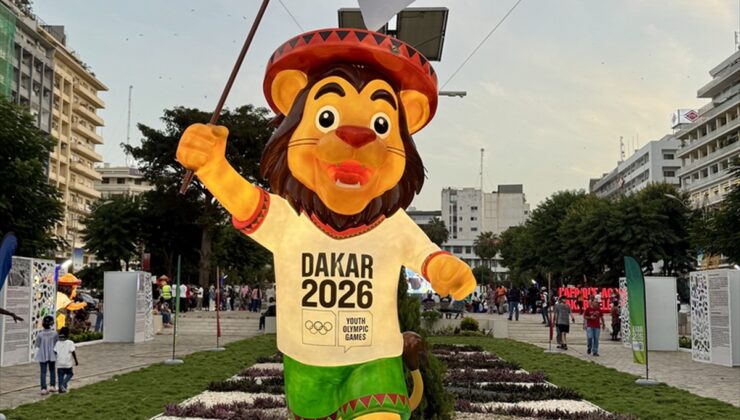 Dakar 2026’da 2 bin 700 sporcu yarışacak, maskot Ayo kentte ilgi görüyor